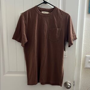 NWT American Eagle Men’s Brown T-Shirt- small